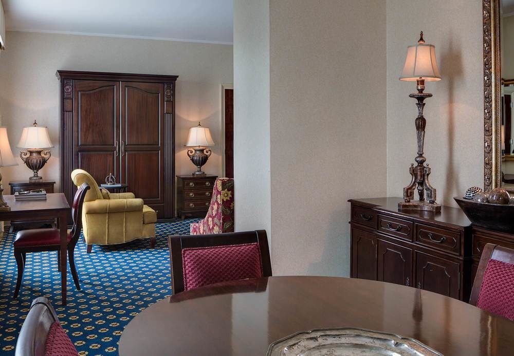 The Battle House Renaissance Mobile Hotel & Spa Екстер'єр фото